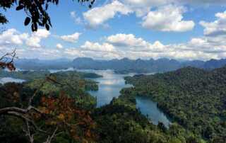 Khao Sok lake Hikes